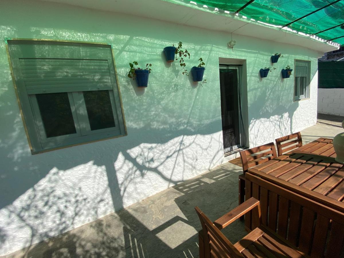 La Huerta Del Castillo Con Su Caz De Agua - Enjoy Life & Relax Castillo de Locubín エクステリア 写真